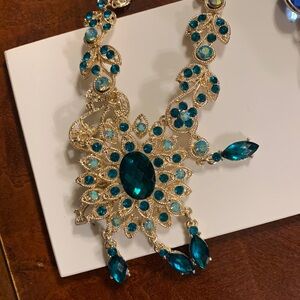 Green Rhinestone Gold Necklace